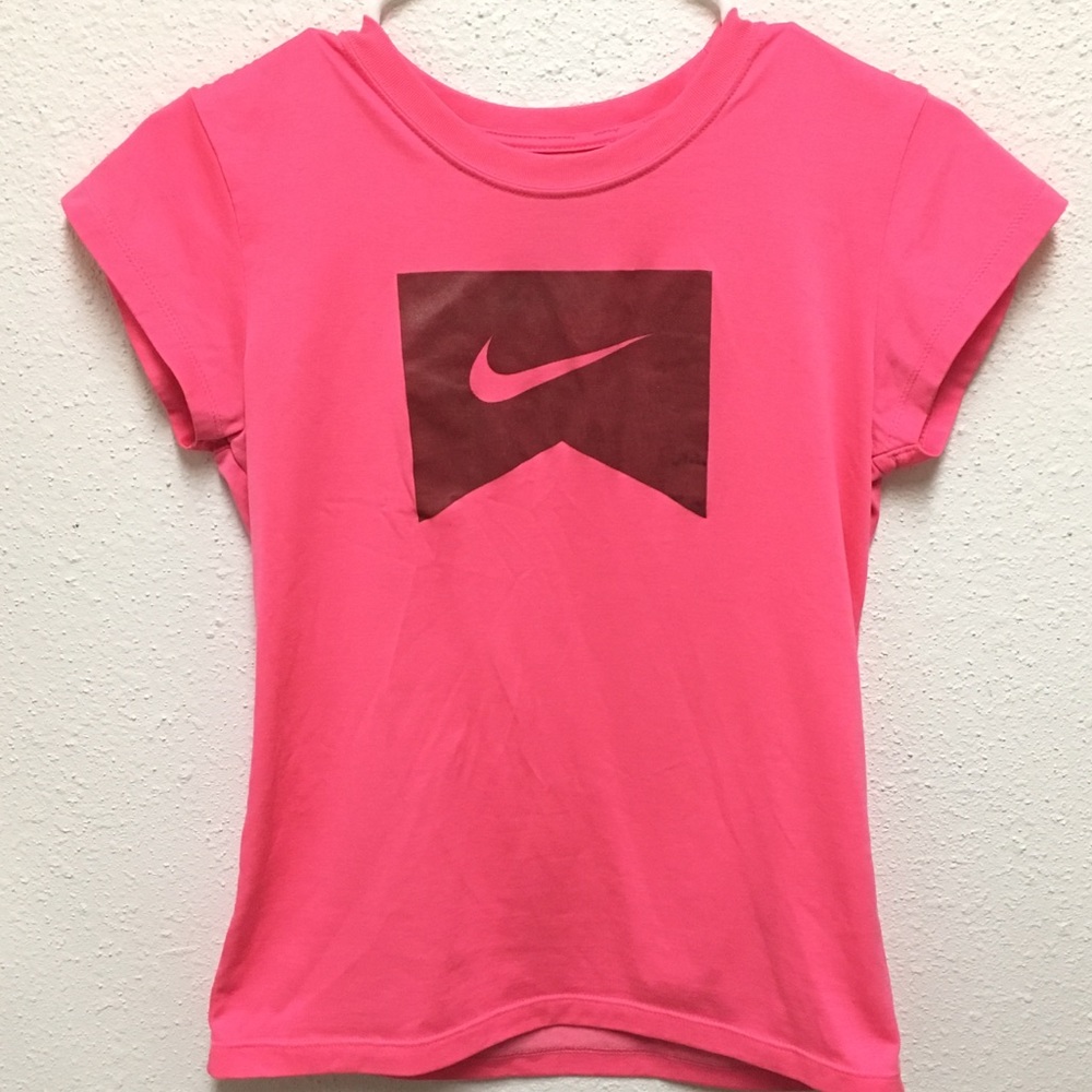 Nike In pink short sleeve top